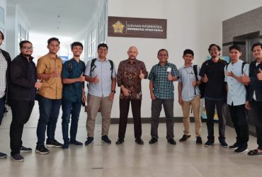 Foto bersama prof hammam